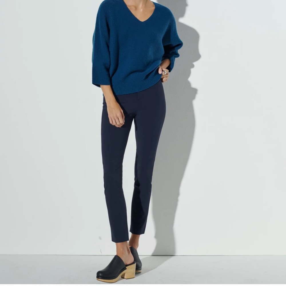 The Reset Label Skinny Stretch Pant